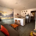 Casa De Hojas